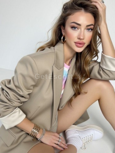 Alina Queen